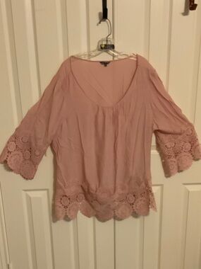Unique Spectrum Blush Pink Crochet-Trim V-Neck Boho Peasant Blouse - 3X